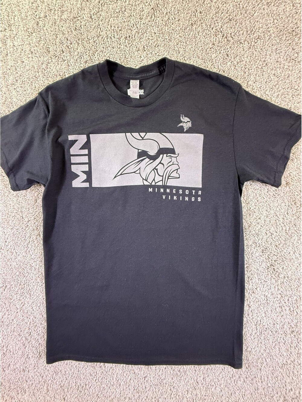 New NFL Team Apparel Minnesota Vikings T Shirt Size Medium Black